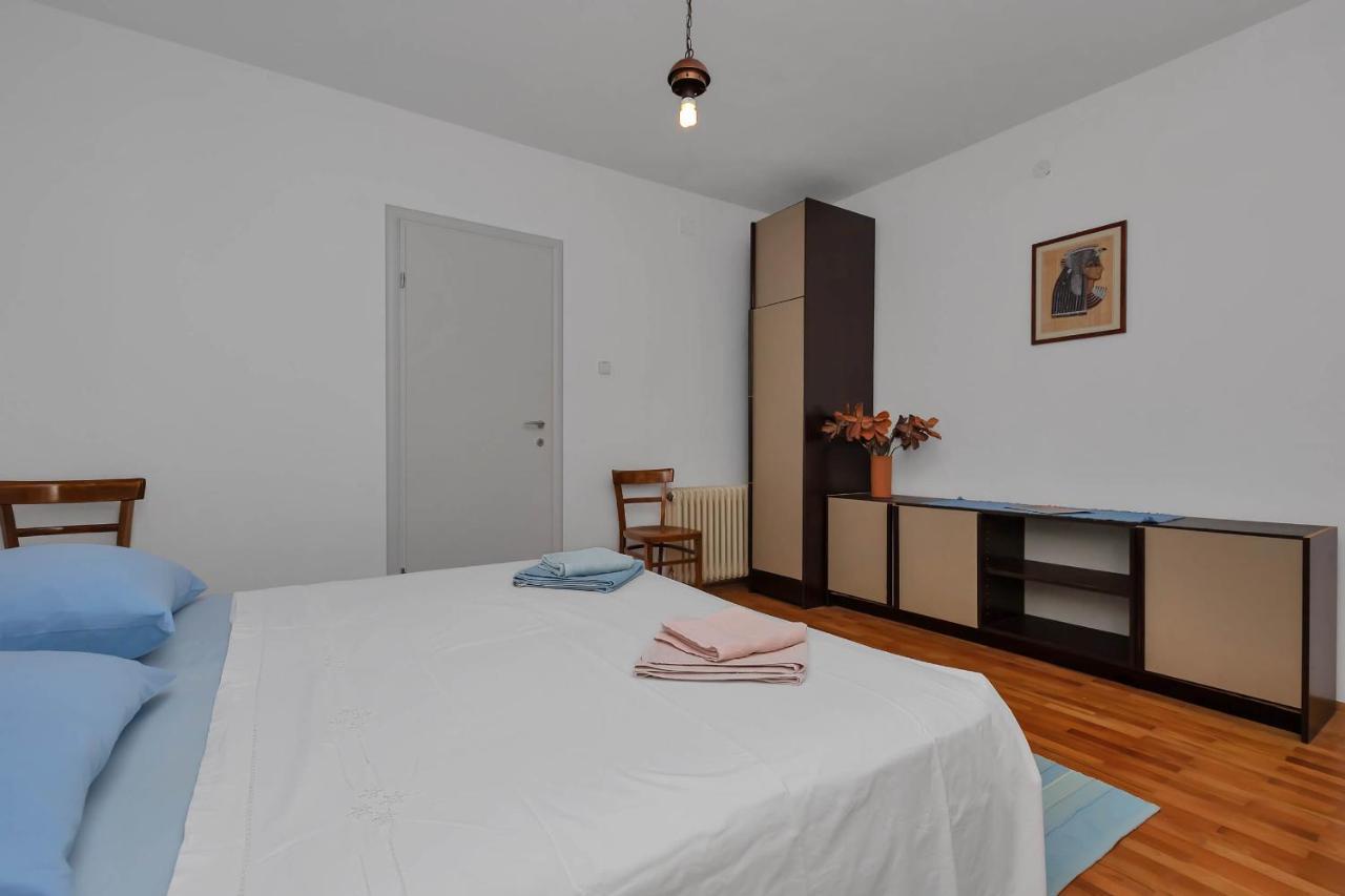 Apartments Vele Makarska Exterior photo